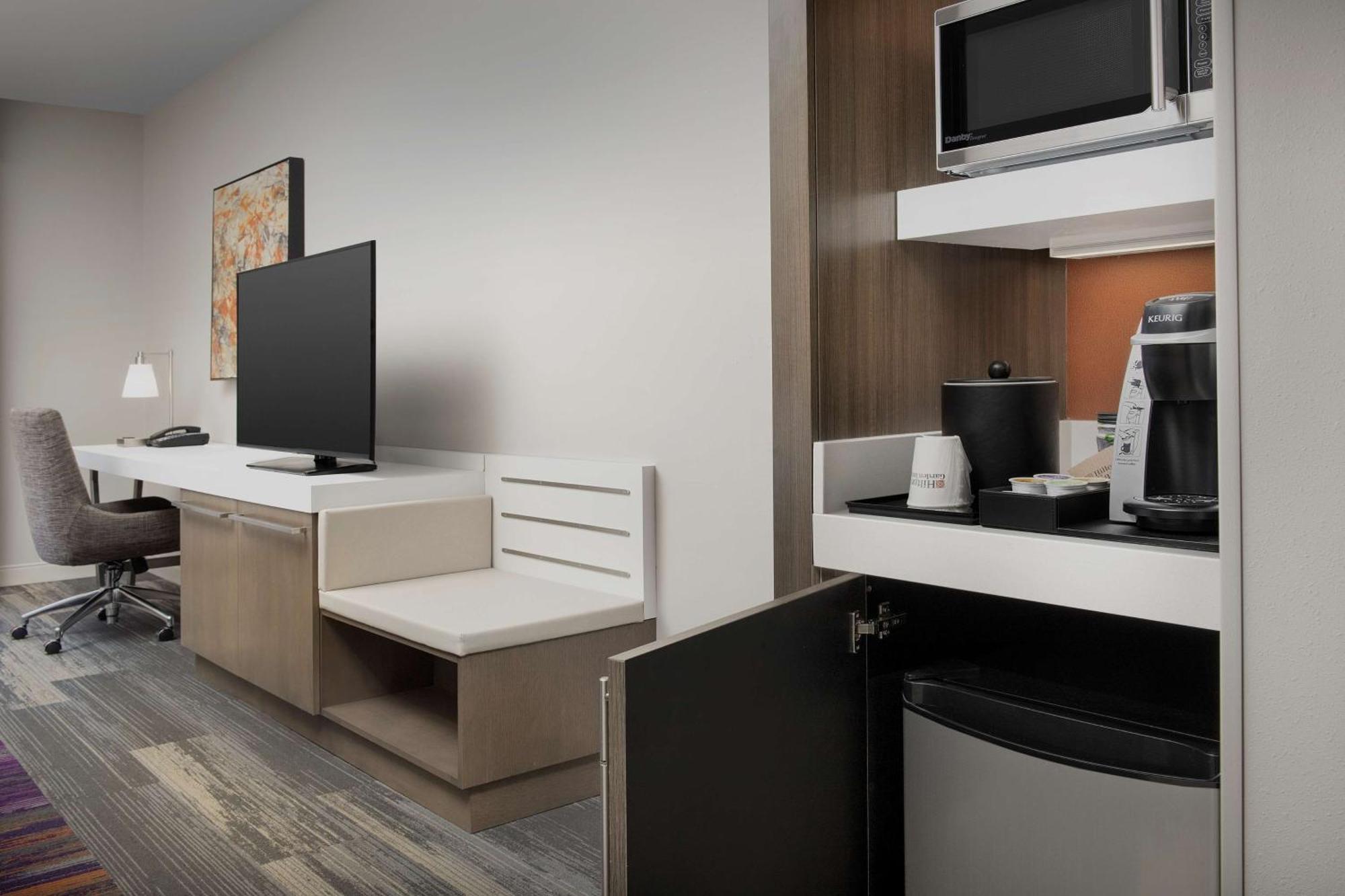 Hilton Garden Inn Columbia Airport, Sc Extérieur photo